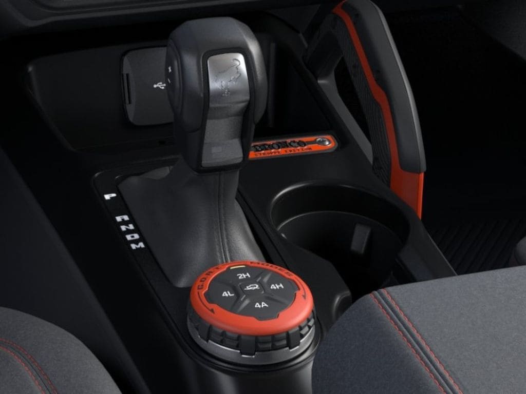 2025 Ford Bronco 2-Door Stroppe - Photo 18
