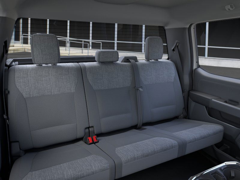 2024 Ford F-150 Lightning XLT - Photo 11