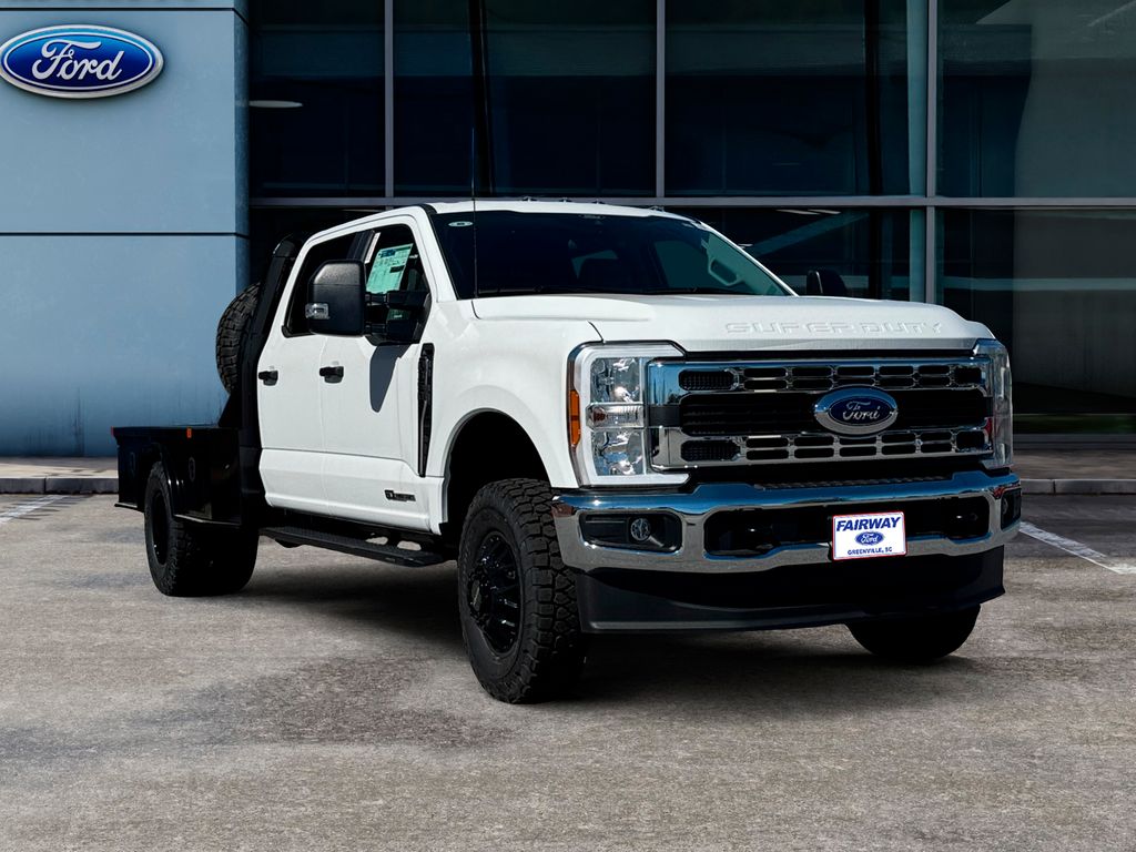 2024 Ford F-350 XL photo 3