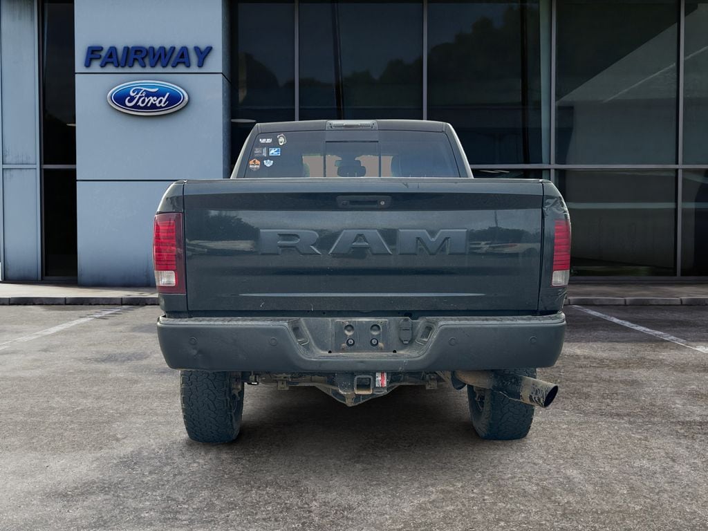 2018 Ram 2500 Power Wagon photo 4