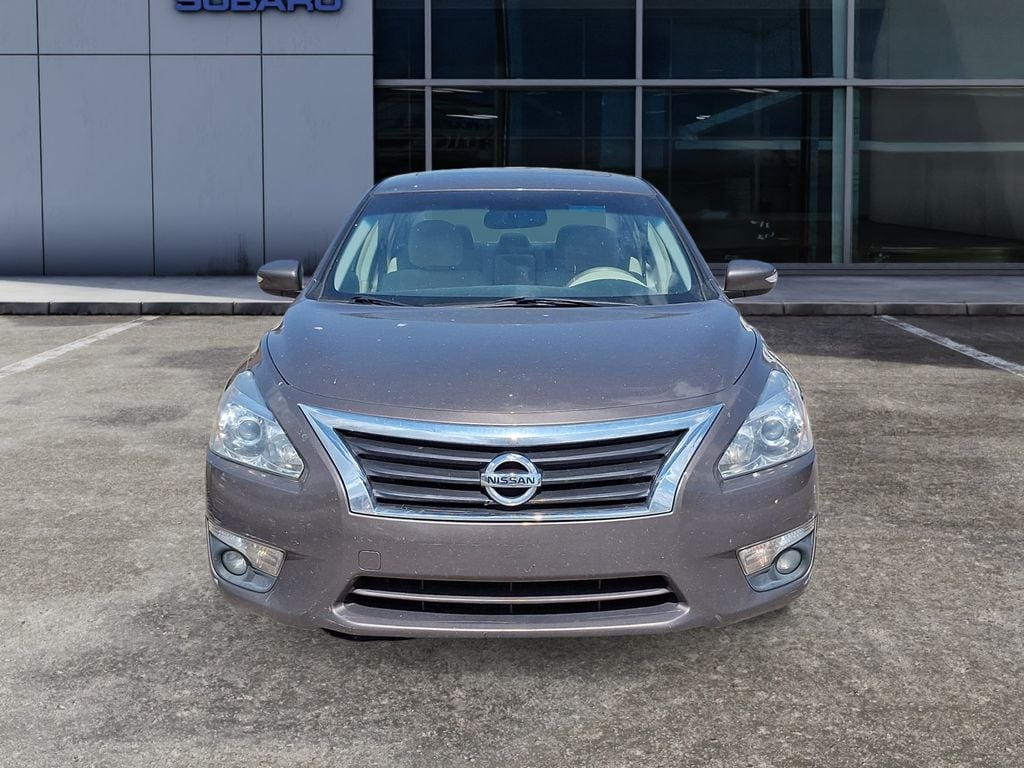 2013 Nissan Altima 2.5 SV photo 3