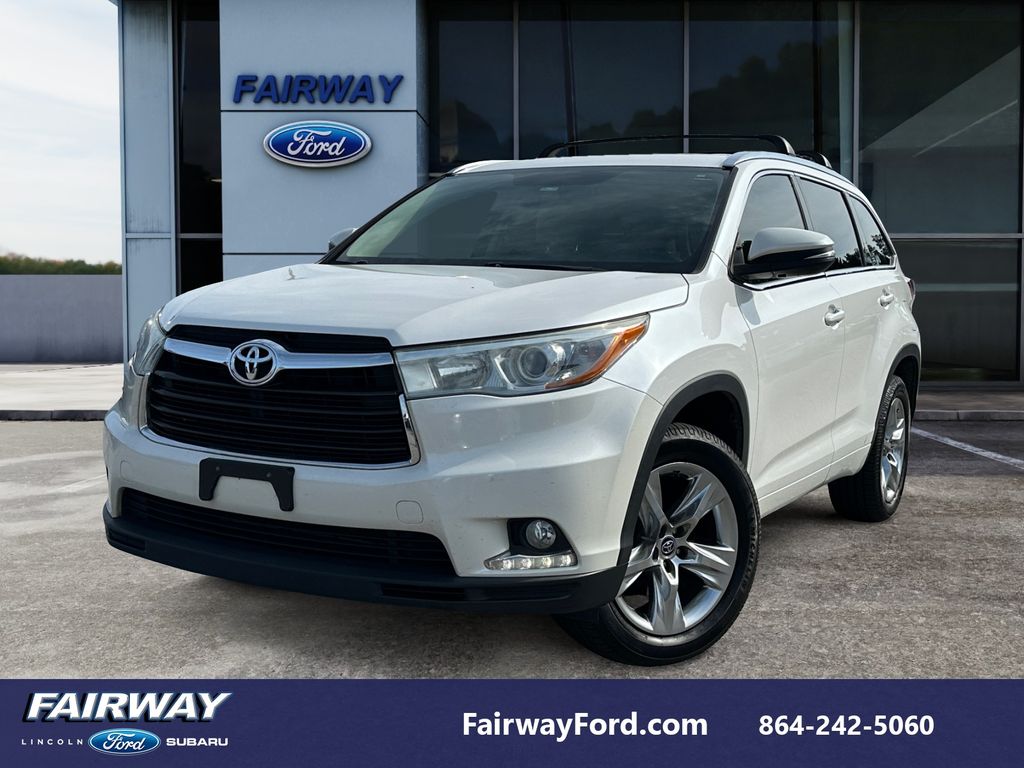 2016 Toyota Highlander's photo