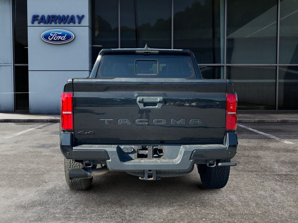 2024 Toyota Tacoma TRD Off Road photo 5