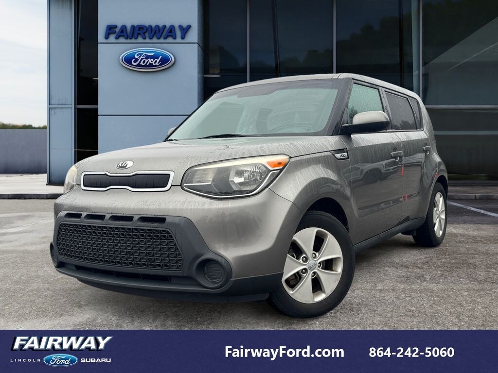 Used 2015 Kia Soul Base FWD Hatchback
