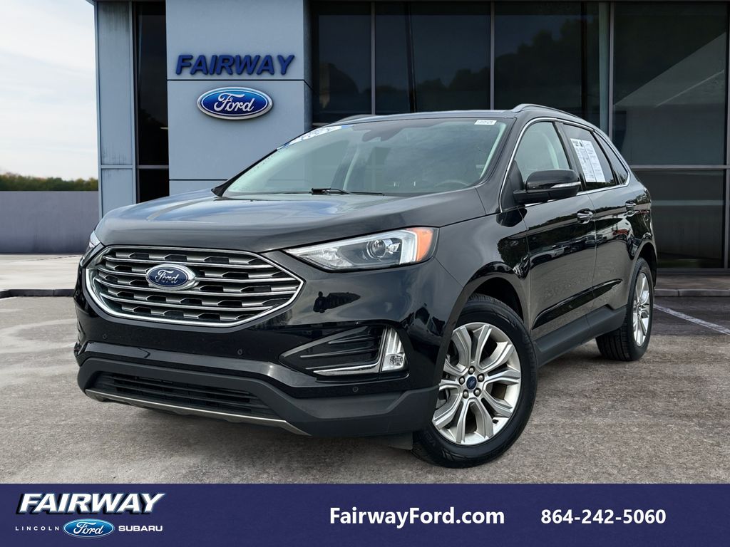2022 Ford Edge Titanium