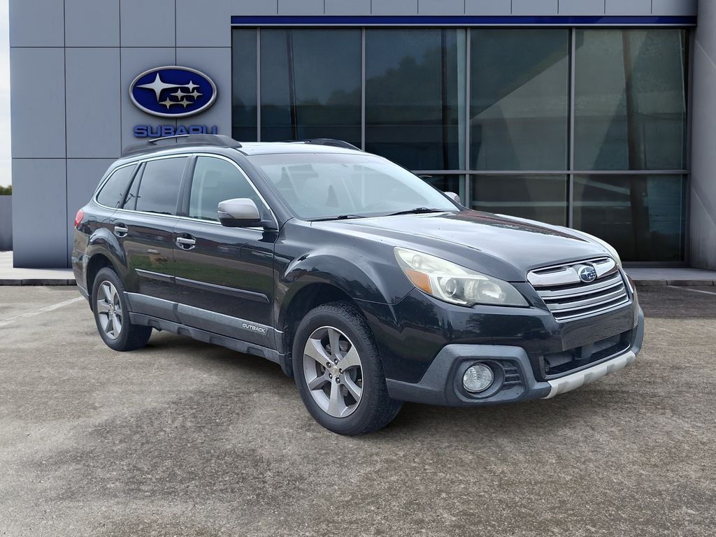 2013 Subaru Outback 2.5i Limited (CVT) photo 2