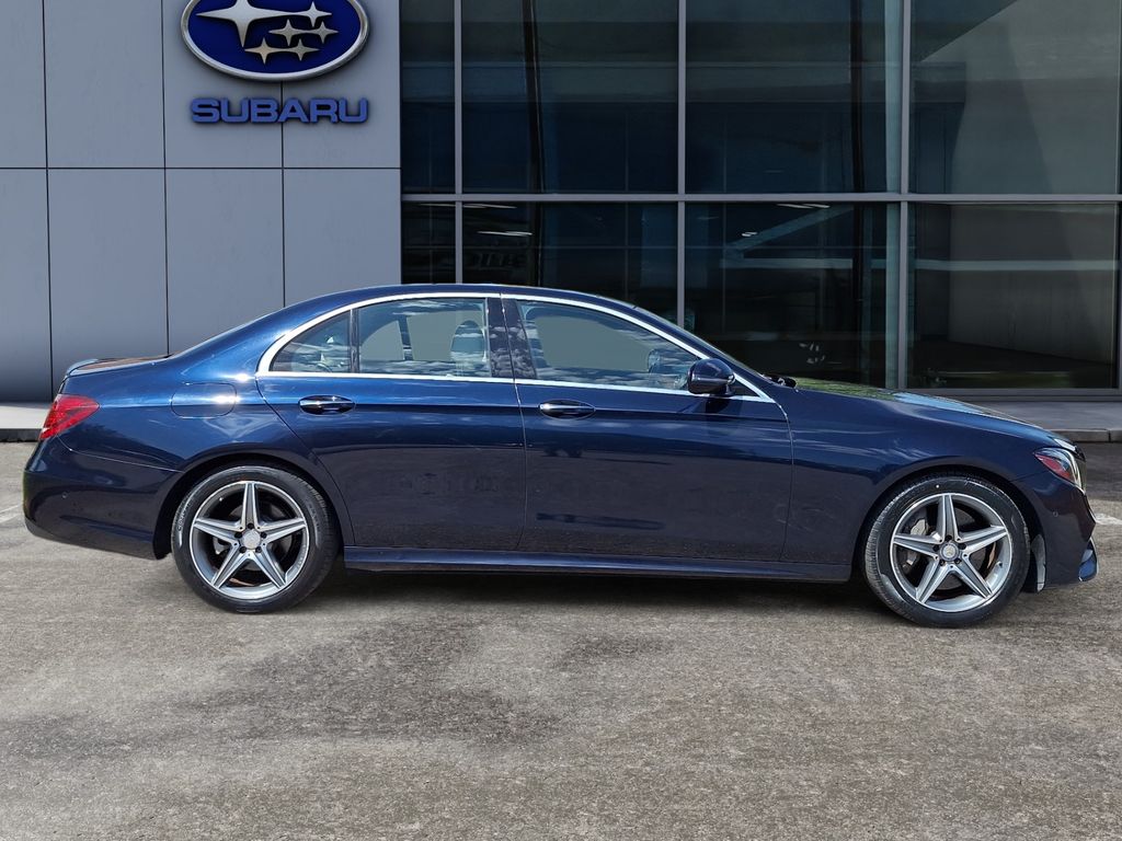 2017 Mercedes-Benz E-Class E 300 photo 3