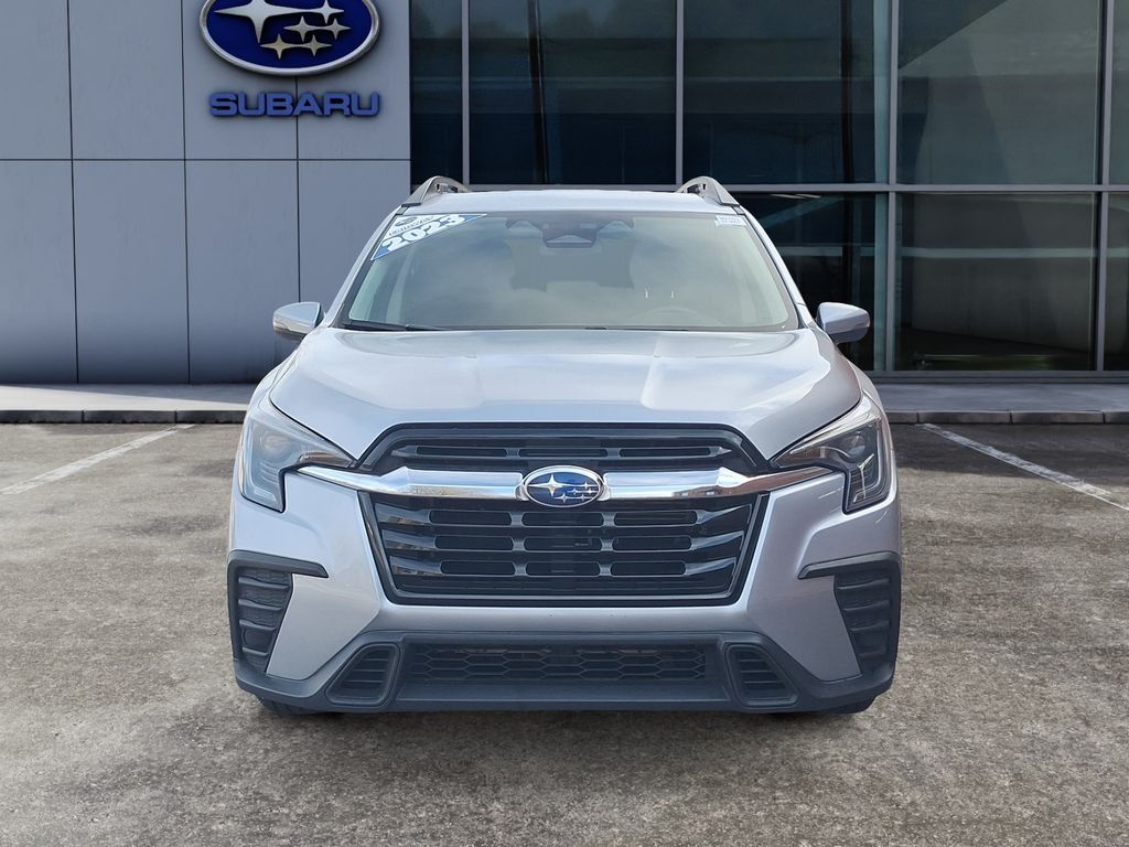 2023 Subaru Ascent Premium 8-Passenger photo 3