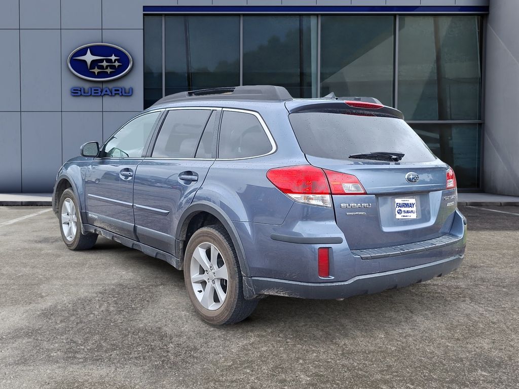 2014 Subaru Outback 2.5i Premium (CVT) photo 4