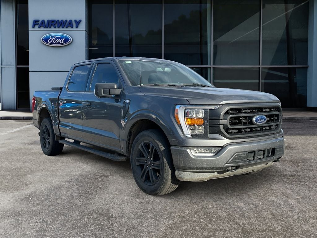 Used 2022 Ford F-150 XLT Truck SuperCrew Cab