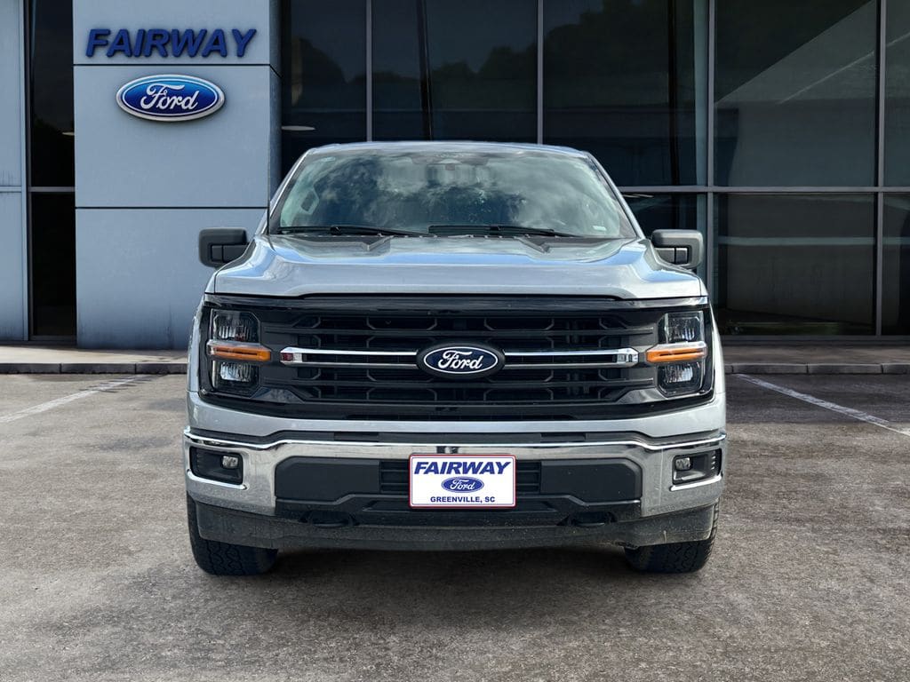 2025 Ford F-150 XLT photo 3