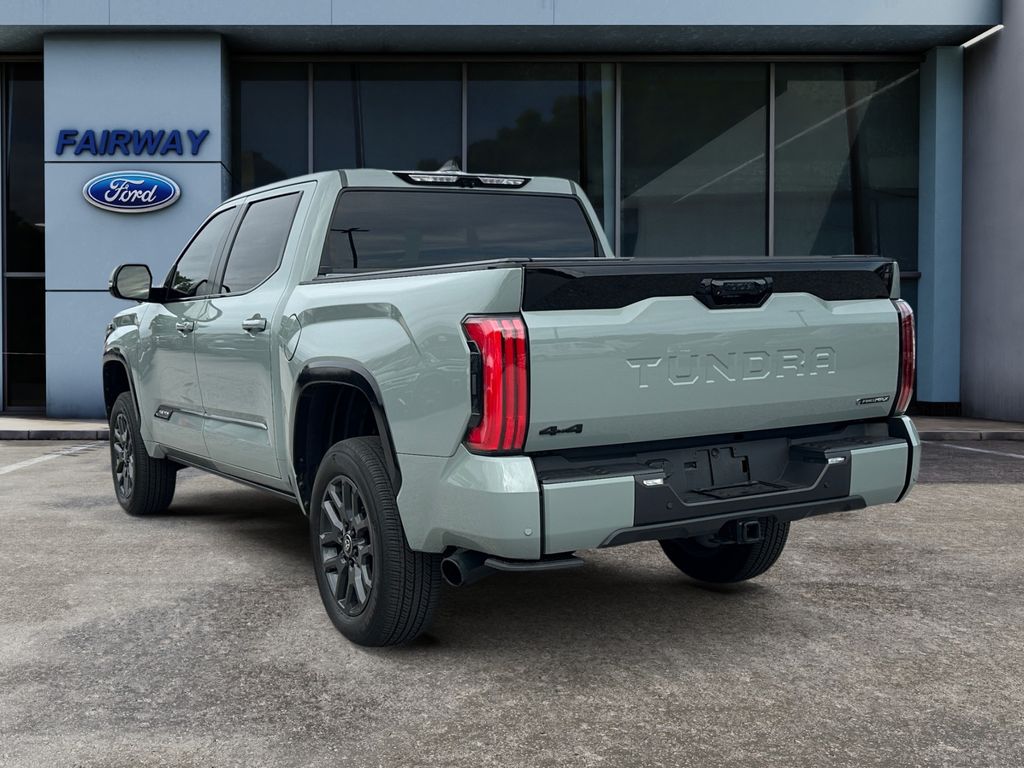 2025 Toyota Tundra i-FORCE MAX Platinum photo 4