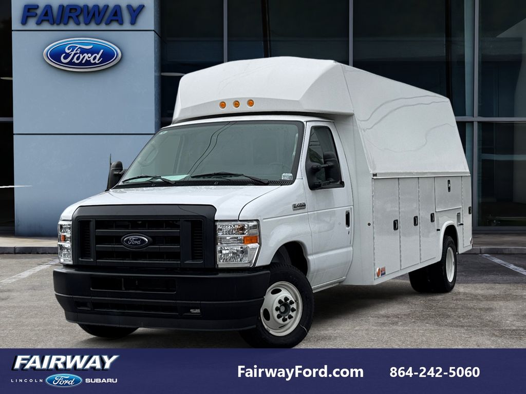 2024 Ford E-Series Cutaway