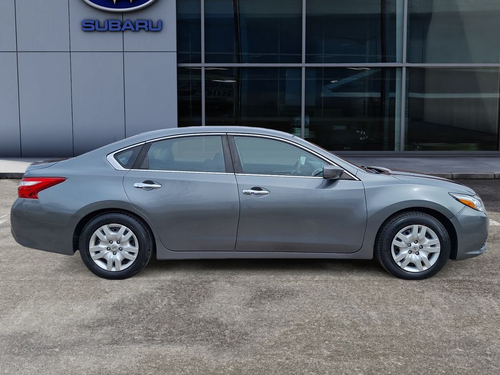 2016 Nissan Altima 2.5 SL photo 3