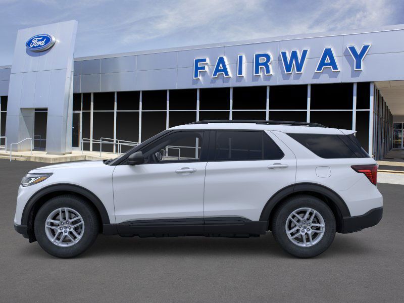 2026 Ford Explorer photo 3