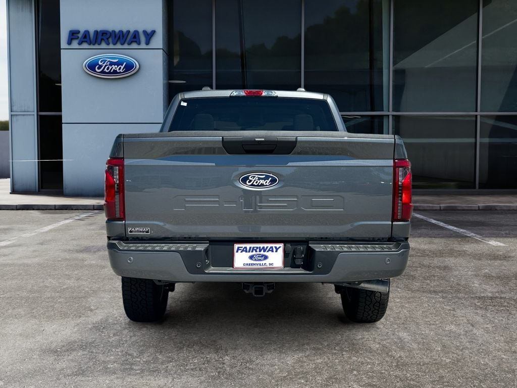 2026 Ford F-150 XLT photo 4