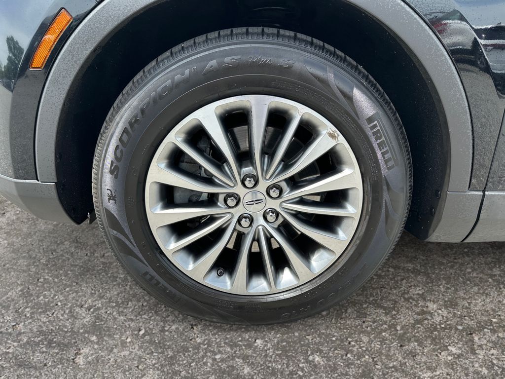 2016 Lincoln MKX Select photo 3