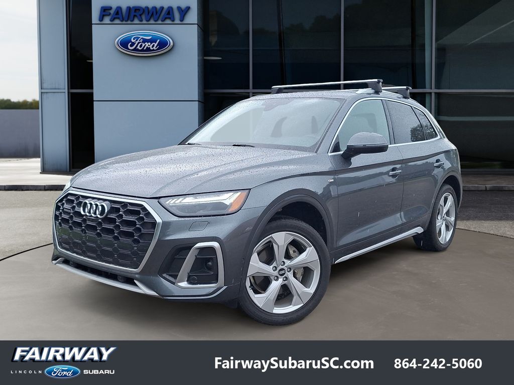 2022 Audi Q5 45 Prestige's photo