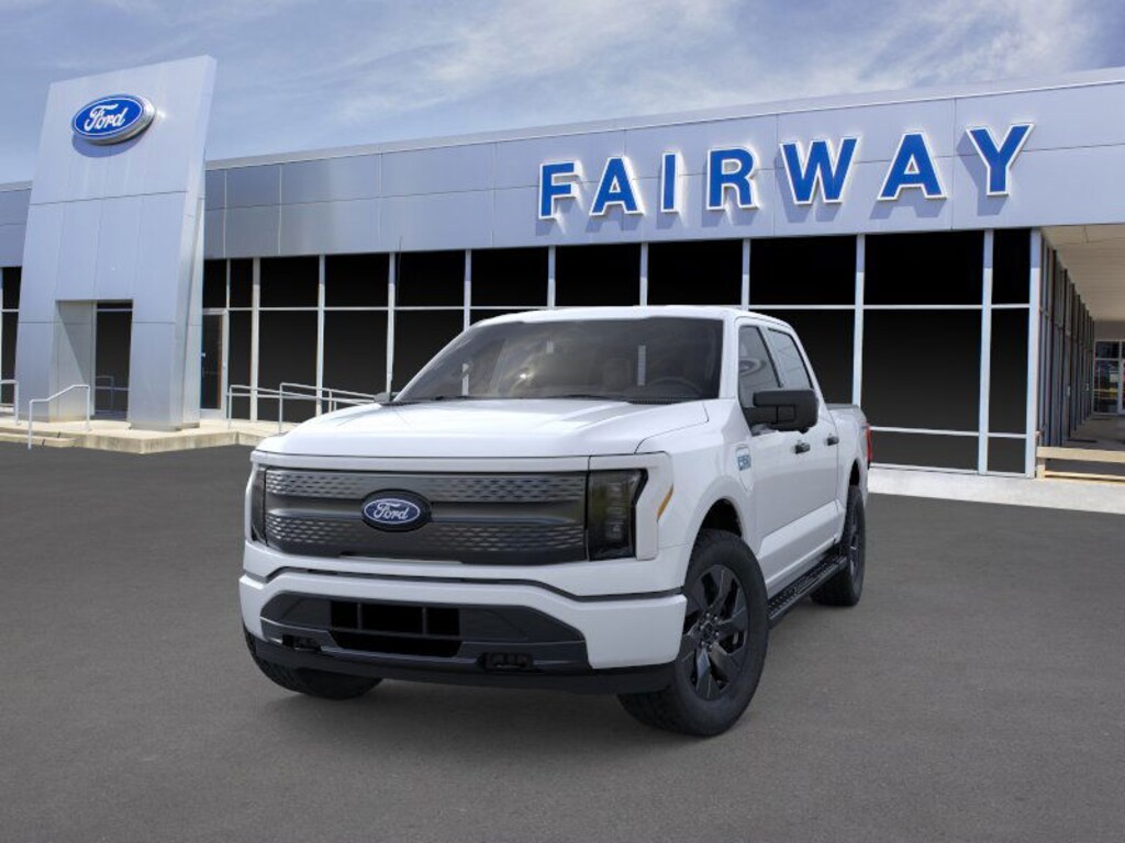 New 2024 Ford F-150 Lightning XLT TRUCK