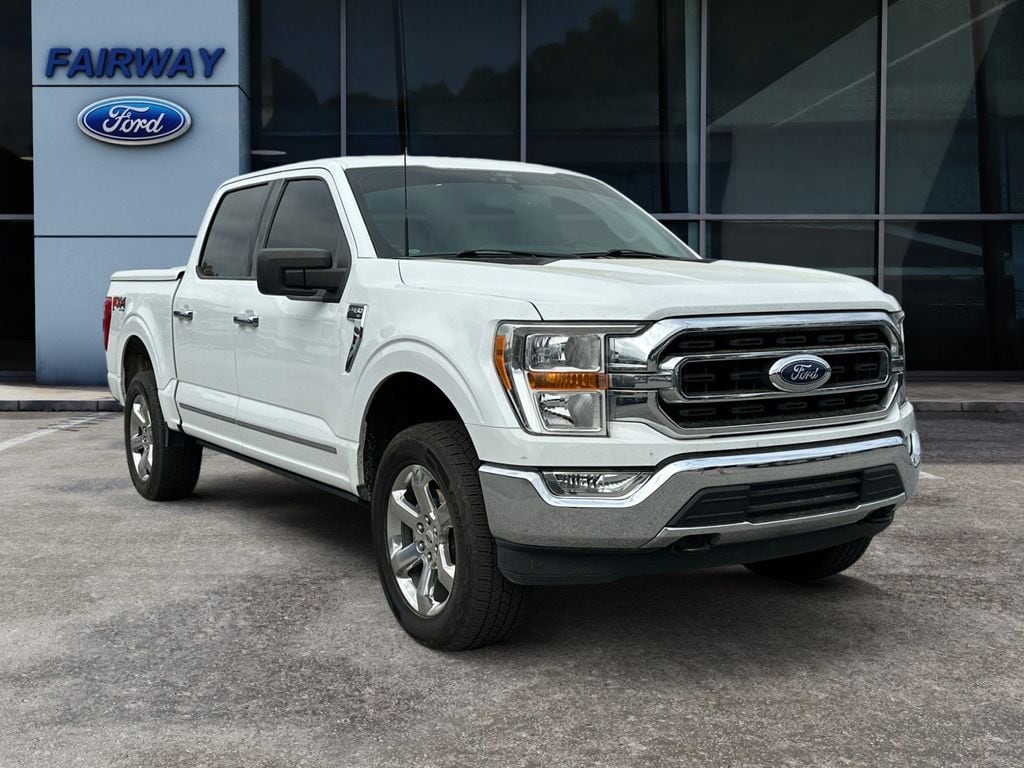 2022 Ford F-150 XLT photo 2
