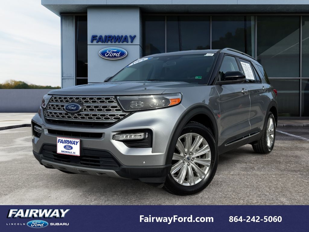 2022 Ford Explorer Limited's photo