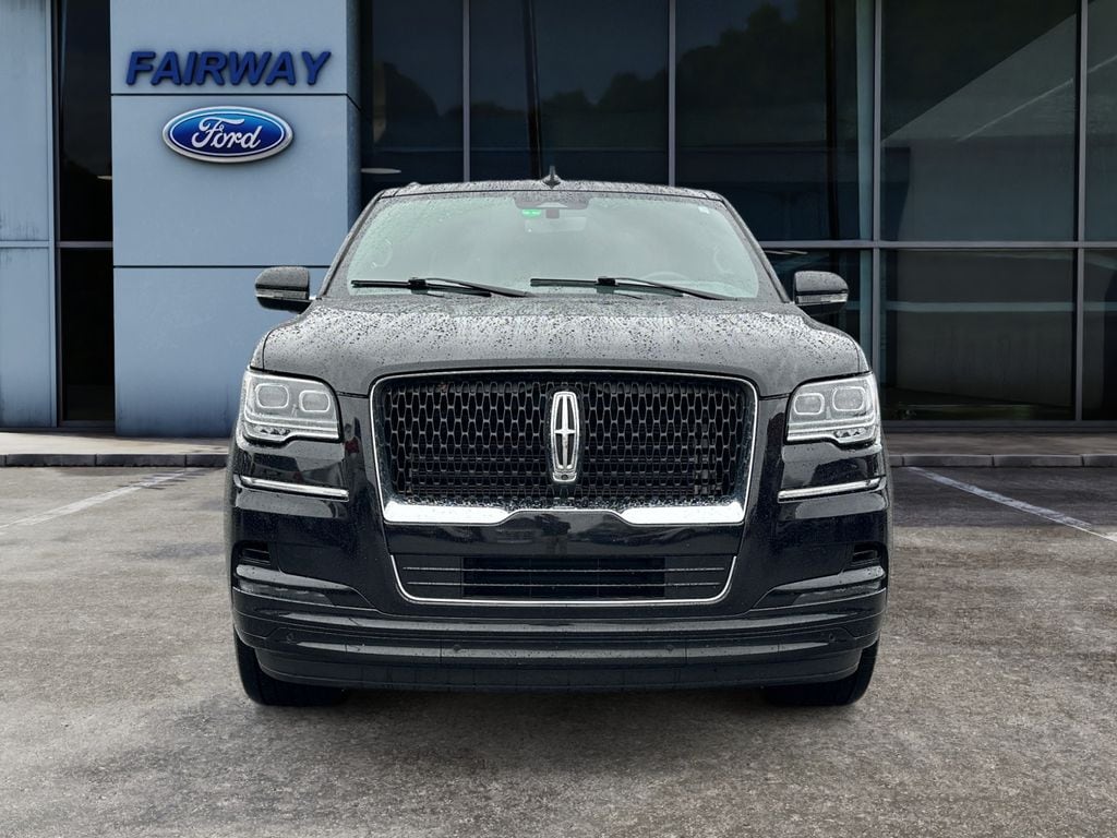 2023 Lincoln Navigator Reserve photo 3
