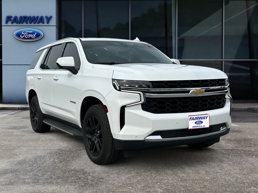 2022 Chevrolet Tahoe LS photo 2