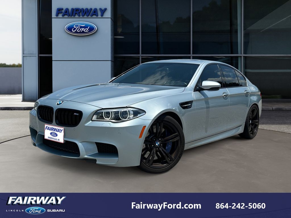 2015 BMW M5 -'s photo