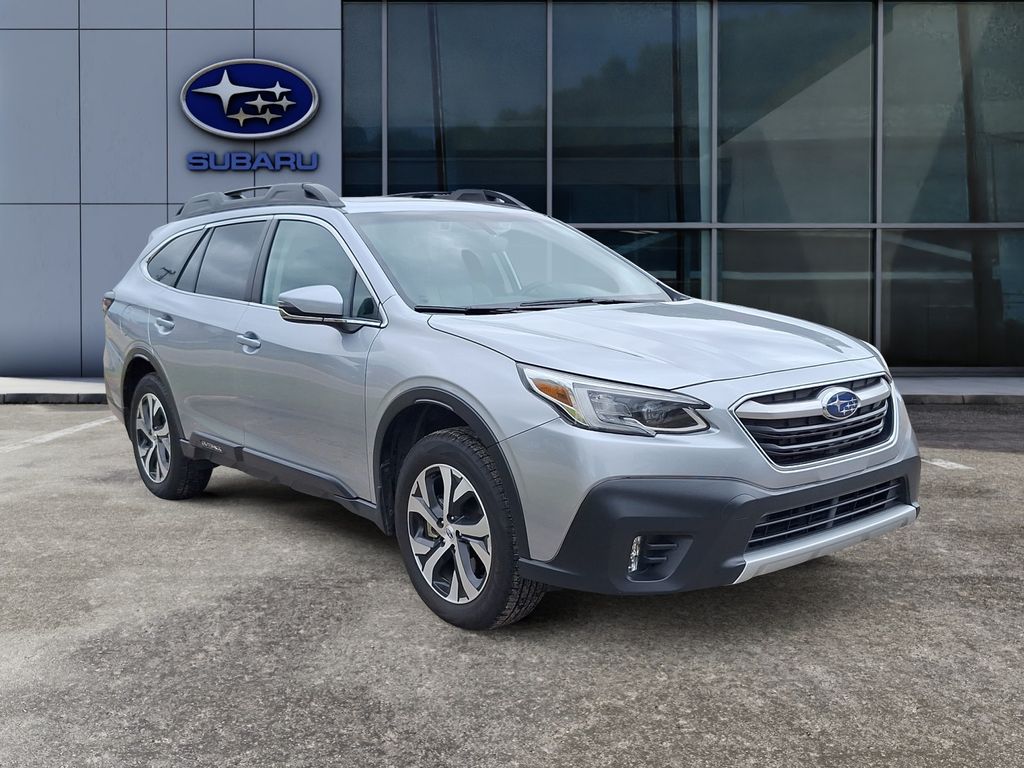 2020 Subaru Outback Limited photo 2