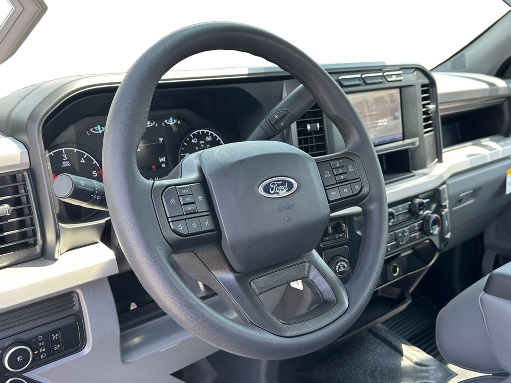 2024 Ford F-350 Super Duty Chassis Cab XL - Photo 12
