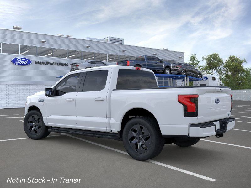 2025 Ford F-150 Lightning photo 3