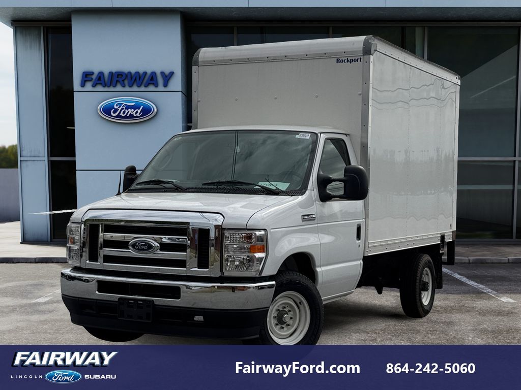 2025 Ford E-Series SRW E-350 Super Duty 138 in WB's photo