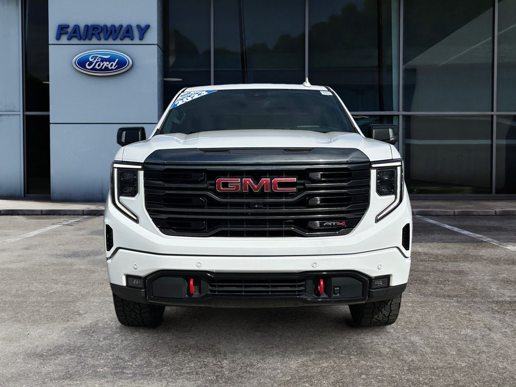 2023 GMC Sierra 1500 AT4 photo 2