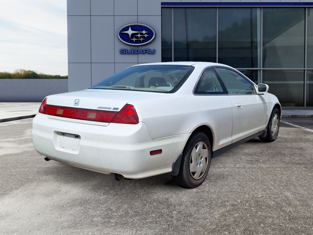 2001 Honda Accord 3.0 LX photo 6