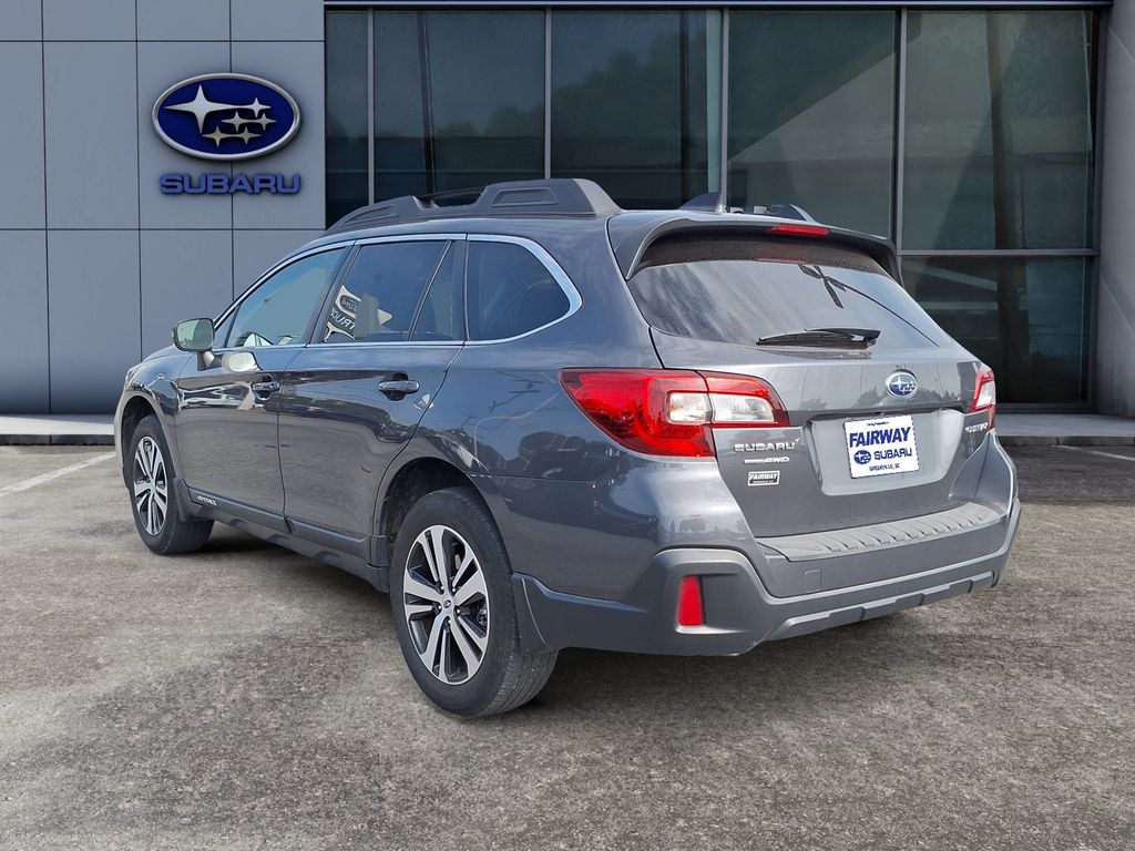 2019 Subaru Outback 2.5i Limited photo 2