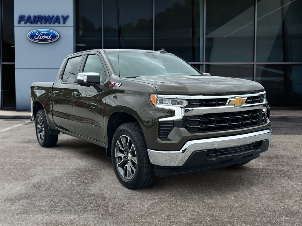 2024 Chevrolet Silverado 1500 LT w/1LT photo 2