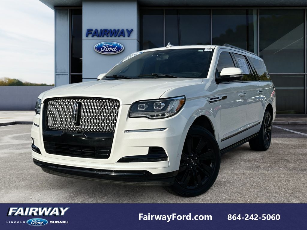 2023 Lincoln Navigator L Reserve photo 1
