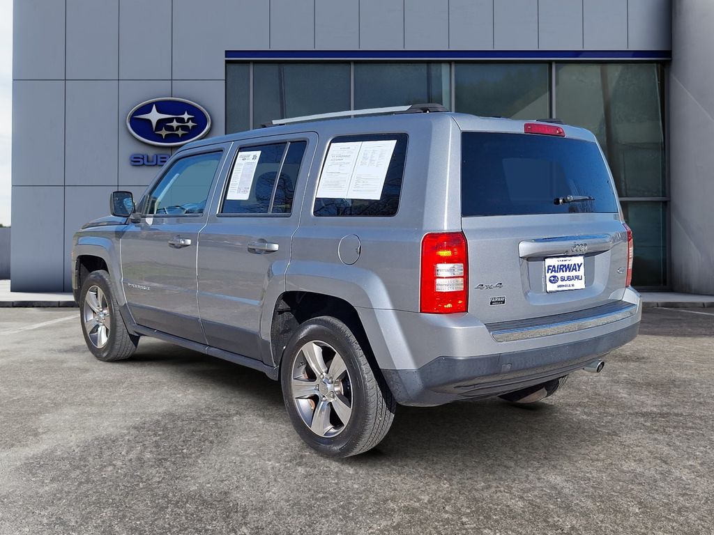 2016 Jeep Patriot Latitude 4x4 photo 4