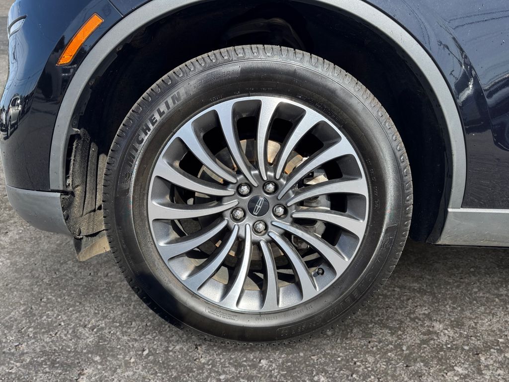 2020 Lincoln Aviator Reserve photo 3