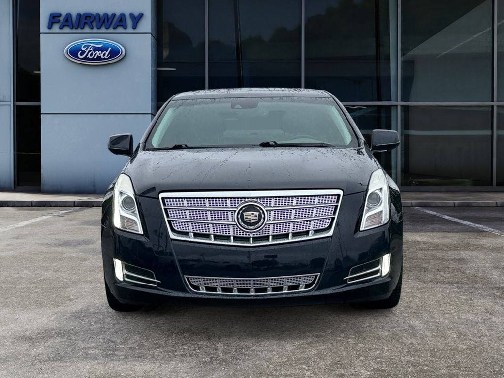 Used 2013 Cadillac XTS Platinum Collection with VIN 2G61U5S36D9210534 for sale in Greenville, SC