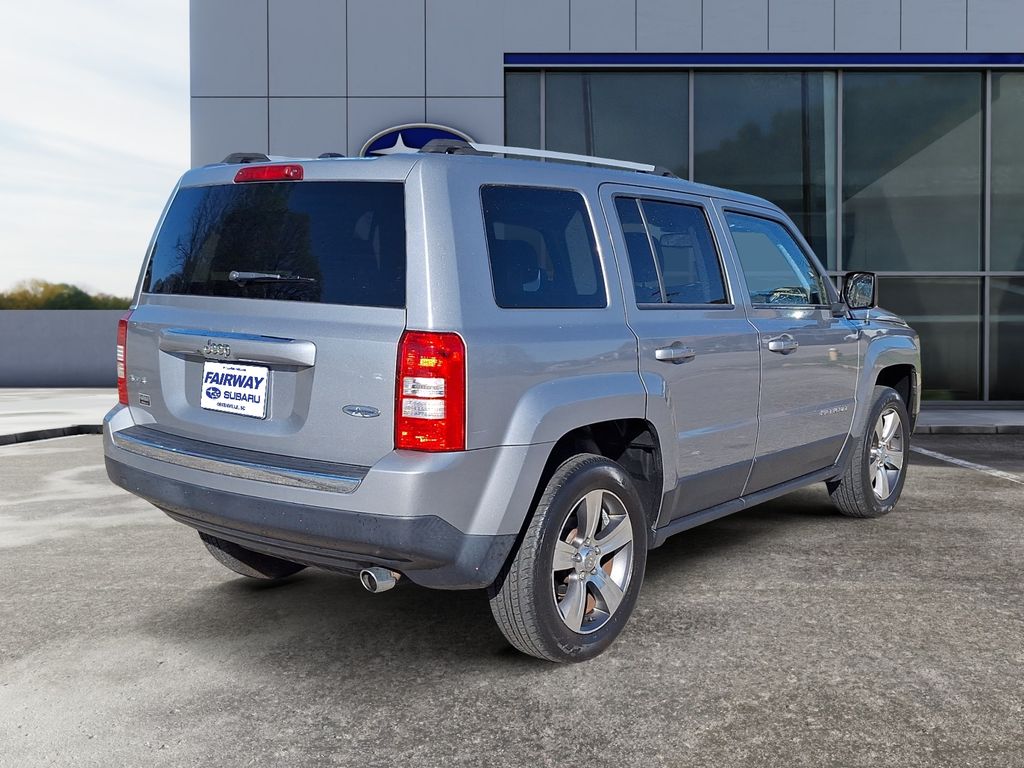 2016 Jeep Patriot Latitude 4x4 photo 6