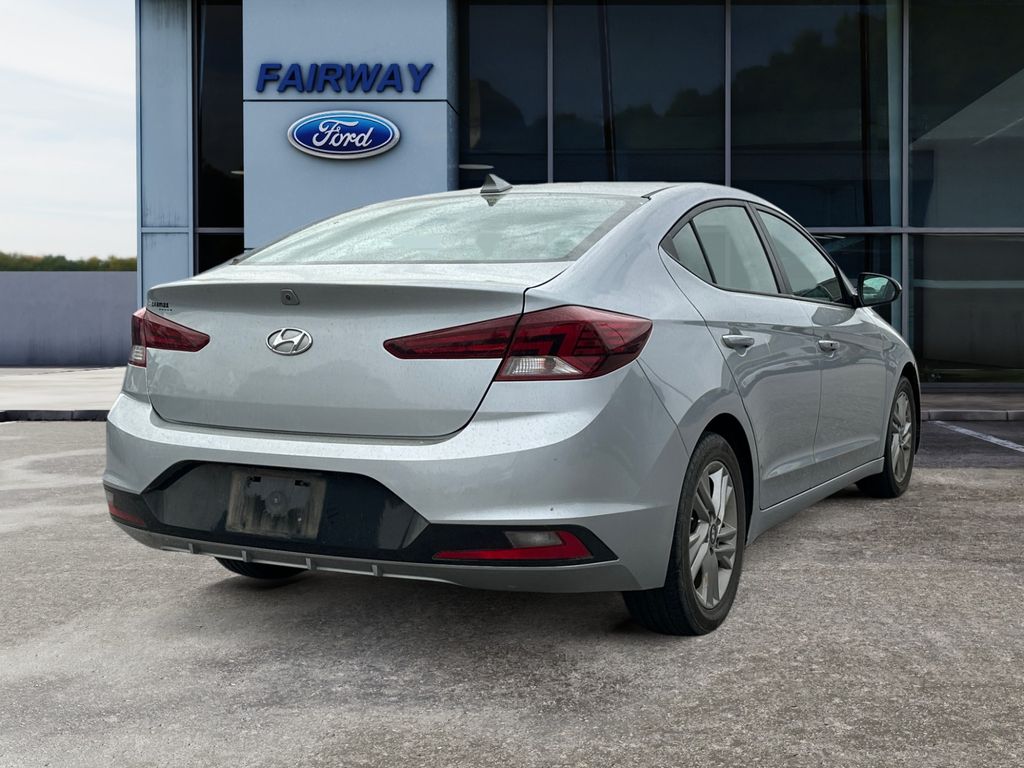 2020 Hyundai Elantra Value Edition photo 6