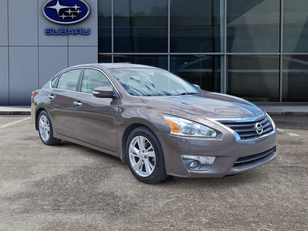 Used 2013 Nissan Altima Sedan SV with VIN 1N4AL3AP9DC907218 for sale in Greenville, SC