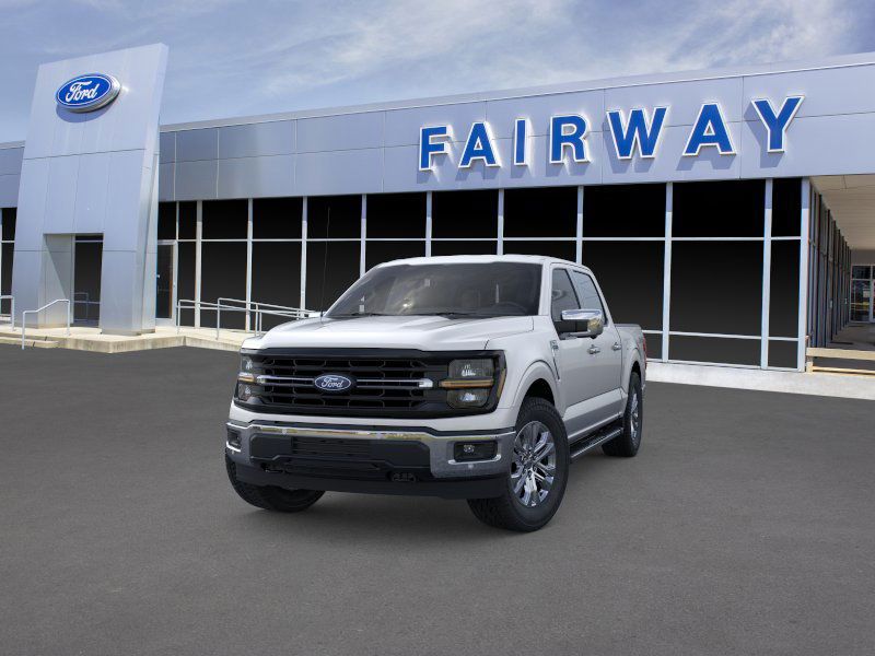 2025 Ford F-150 XLT photo 2