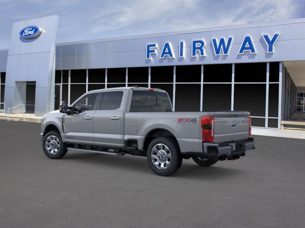 New 2026 Ford F-350 Lariat Crew Cab