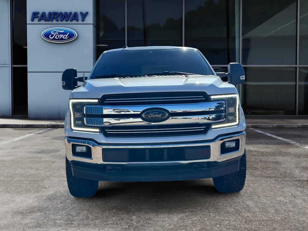2019 Ford F-150 Lariat photo 2