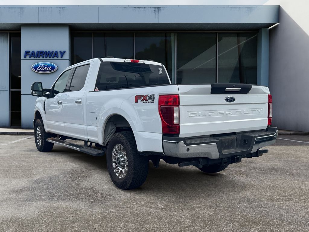 2021 Ford F-250 XLT photo 4