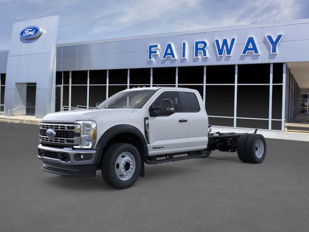 New 2025 Ford F-450 Chassis XL Extended Cab