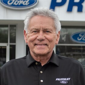 Staff member Steve State from ID_5091d4