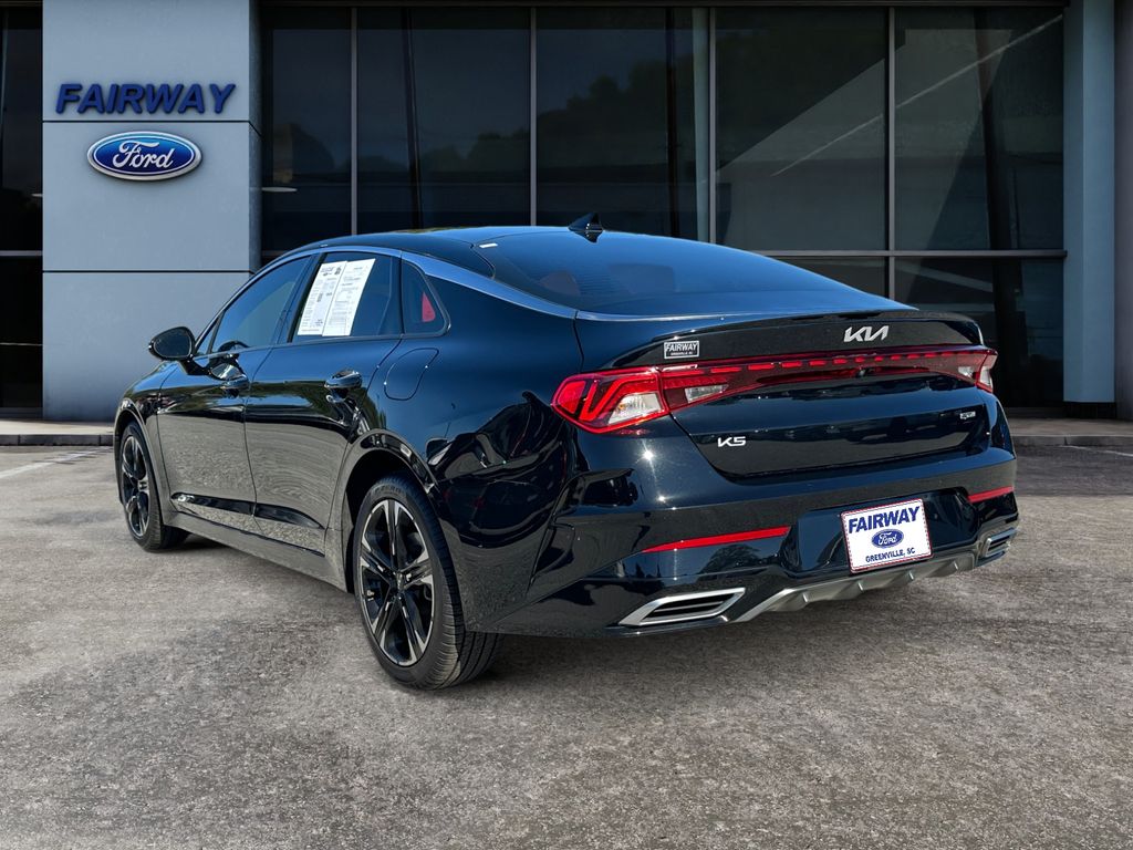 2024 Kia K5 GT-Line photo 4
